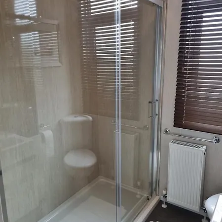 Pemberton Arrondale Lodge, Lakeside View Flookburgh