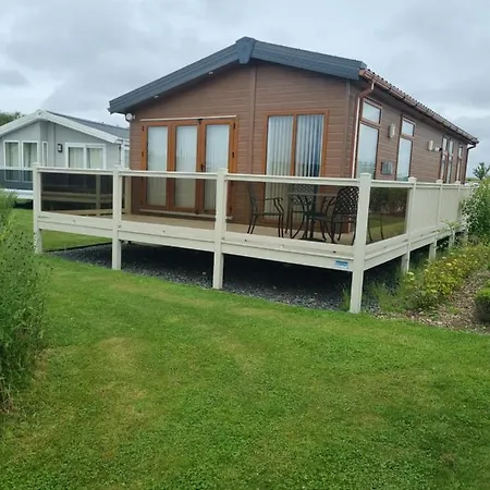 Holiday park Pemberton Arrondale Lodge, Lakeside View *