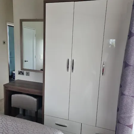 Pemberton Arrondale Lodge, Lakeside View * Flookburgh