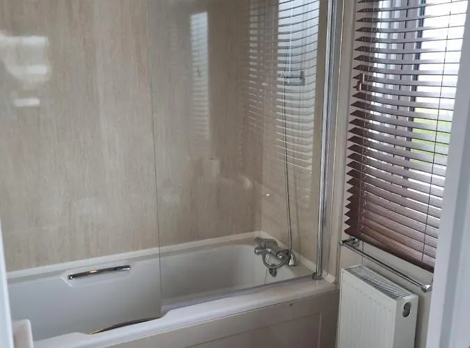 Holiday park Pemberton Arrondale Lodge, Lakeside View