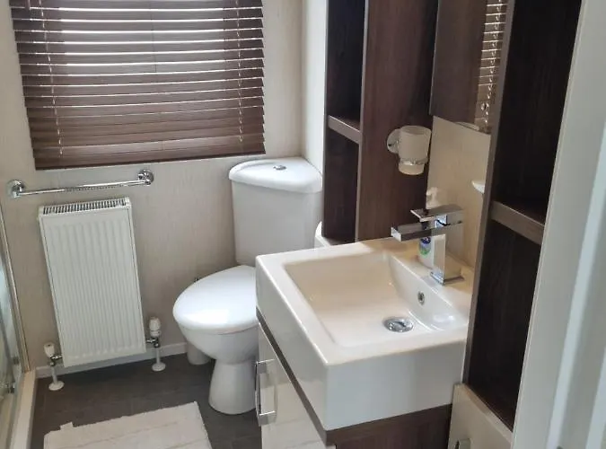 Pemberton Arrondale Lodge, Lakeside View Holiday park Flookburgh